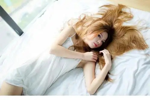 长腿新成熟修身透气视频女颜值爆棚紧身户外2025迷人夜色视频女