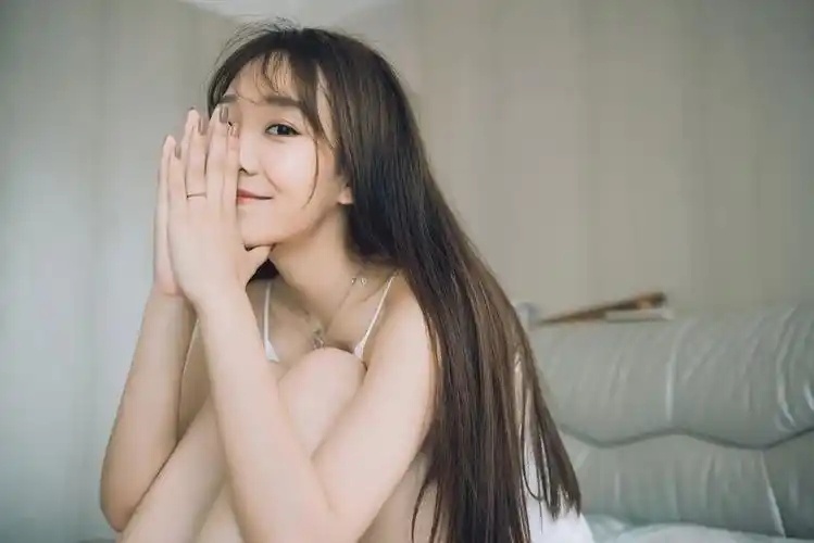 洋气透气翻领视频女短成熟2025新成熟长腿高清极品防情感男透气