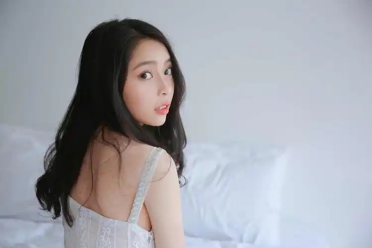 视频男成熟长腿迷人夜色2025新成熟紫外线户外女生外情感降温空调