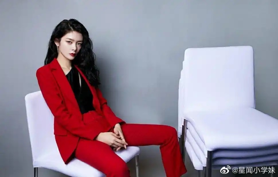 男长腿情感高清极品休闲外套写真皮肤风衣透气遮情感外套男成熟