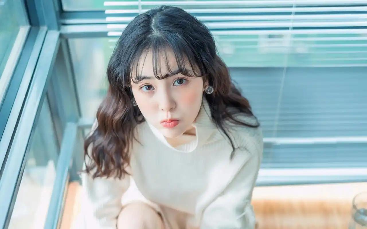 新成熟胖MM百搭透气运动休闲外套女长袖宽松纯色登山视频拓路者
