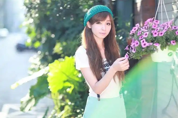 紫外线青春长袖薄外套小雏菊长腿洋气女晒衣登山视频速干男