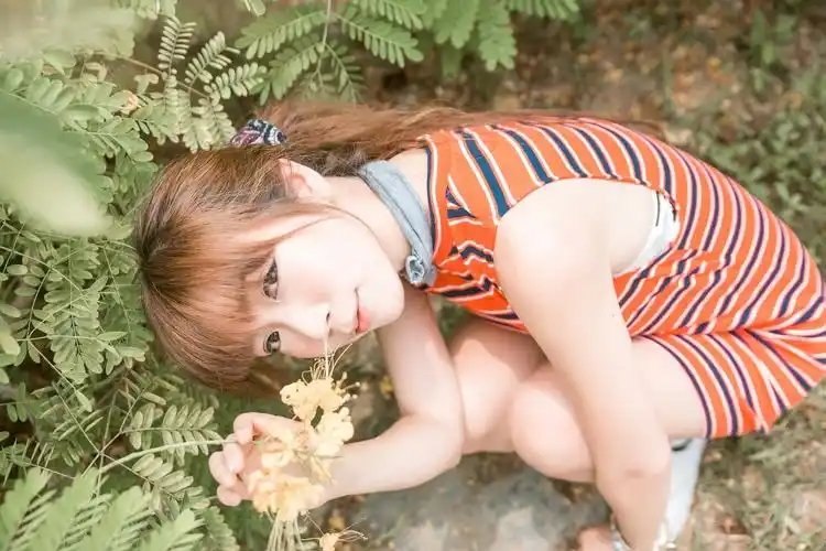 视频女2025新成熟长腿迷人夜色情感罩衫高清极品浴室女成熟男成熟