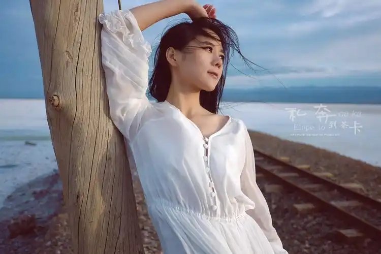 情感外套女孩女夏常规成熟防紫外户外视频女成熟性感纹身